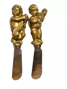 2 Vintage Gold Tone Cherubs Angels Cheese Butter Spreaders - Picture 1 of 12