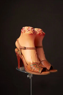 Винтажные кожаные сандалии на каблуках 1970-е - Изображение 1 из 4