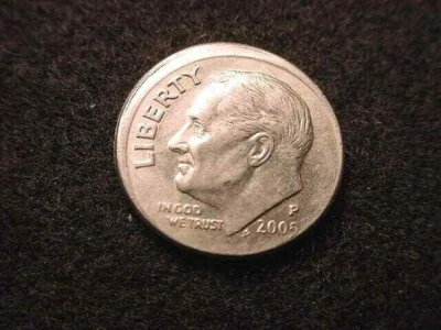 2005-P ROOSEVELT DIME 15% OFF CENTER MINT COIN ERROR DIME!!  #160 - Image 1 of 2