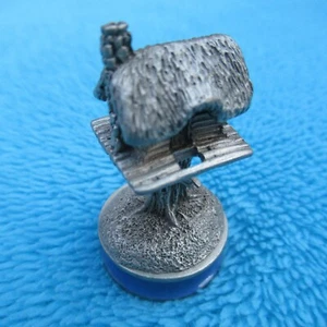 ASTERIX & OBELIX Gallier Schachfigur TURM Zinnfigur Zinn  MAYFAIR - Bild 1 von 2