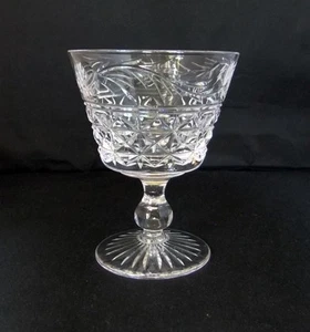 Copa de vino única vintage de cristal Stuart "Mansfield": 10,5 cm de alto - Imagen 1 de 6