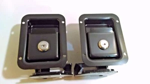 Bestop Service Kit HArdware F/51811 Black With Key (Set of 2) NOB - Picture 1 of 4