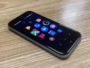 Palm Phone 32GB Black / Silver (Verizon) PVG100 Android GSM - Good Condition - Picture 1 of 15