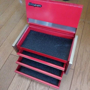 Snap-on Miniature Tool Box - Picture 1 of 18