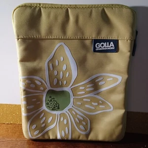 Golla Mobile  Zippered Tablet Holder Pre owned - Picture 1 of 3
