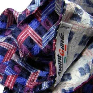 CRAVATTA STRETTA CRAVATTINO E POCHETTE SETA SILK ITALY COMPLETO ELEGANTE VIOLA - Imagen 1 de 1