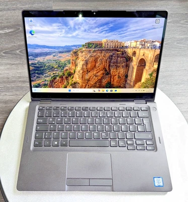 Dell Latitude 5300 2-in-1 i5-8365U 8GB RAM 256 GB NVME Windows 11 Pro - Bild 1 von 4