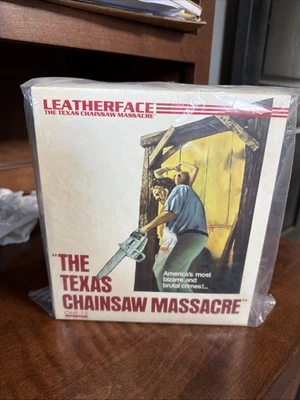 Mezco Toyz The Texas Chainsaw Massacre 1974 Leatherface ONE:12 - Image 1 of 4