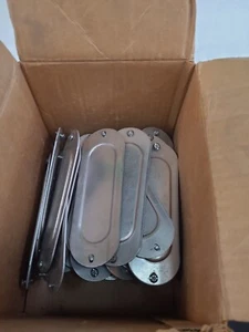 MADISON LA-125, Conduit Body Cover, 1-1/4 to 1-1/2", Aluminum, LOT OF 31 - Picture 1 of 4