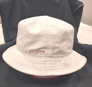 Adidas Women's Fit Core Essentials Bucket Hat Cap White/clear Pink  logo