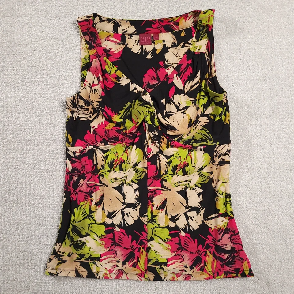 Blusa sin mangas floral elástica de la colección 212 para mujer camisa pequeña con cuello en V torcida Foto 1 de 4