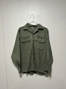 Vintage US OG 107 Mens Medium (15.5x33) Green Sateen Shirt Utility Vietnam 1972 - Picture 1 of 8
