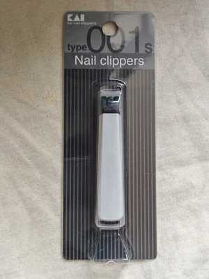 KAI White Stainless Steel Nail Clippers Antibacterial + hygienic