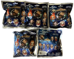 Universal Horror Figural Bag Clip Keychain 5 Bag Lot Possible CHASE ? SHIPS4FREE - Picture 1 of 3