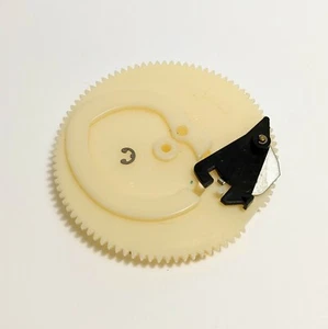Realistic LAB-395 42-2977 Turntable Parts Cycle Cam Gear Lifting Wheel 20727654 - Picture 1 of 6