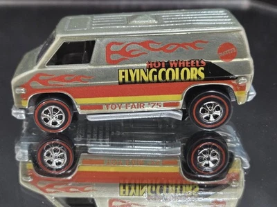 Hot Wheels Redline 1974 Super Van serie cromada Flying Colors Flames TOY FAIR 75 Foto 1 de 4