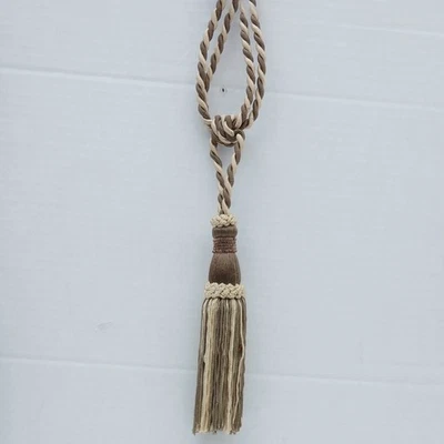 Borla decorativa de lazo de cortina de 6 pulgadas de largo con extensión de 30 pulgadas Foto 1 de 4