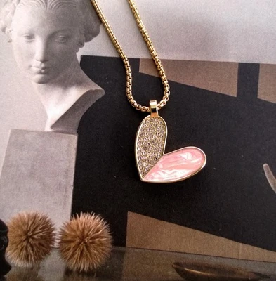 Collar Colgante RJ Graziano Corazón Esmaltado Rosa Acentuado 18" Foto 1 de 3