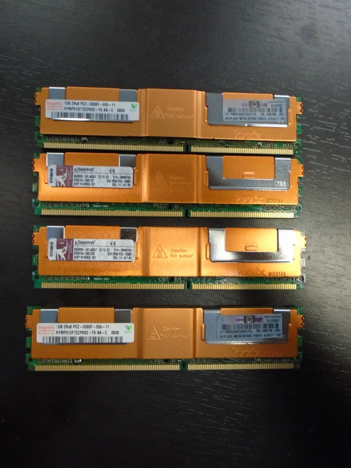 Lot of 4 - Hynix 1GB 2Rx8 PC2-5300F-555-11 Memory Ram. Hp Ram - Image 1 of 4