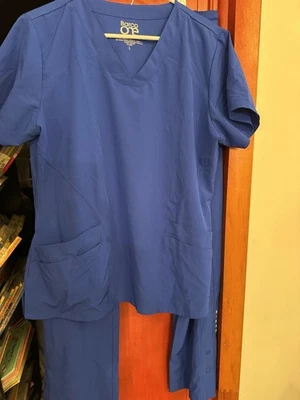 Women's Barco top and bottom uniform scrub set, royal blue, LP pants, L top, EUC - Image 1 of 4