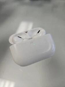 Airpod's Pro 2nd Generation - Picture 1 of 4