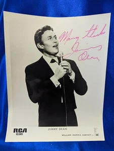 COUNTRY MUSIC SINGER & ACTOR JIMMY DEAN HAND SIGNED 8x10 PHOTO RCA PUBLICITY - Picture 1 of 1