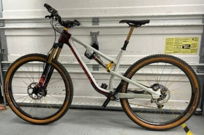 2020 Rocky Mountain Instinct Large 29’r Fox Live Valve!!! - Image 1 of 4