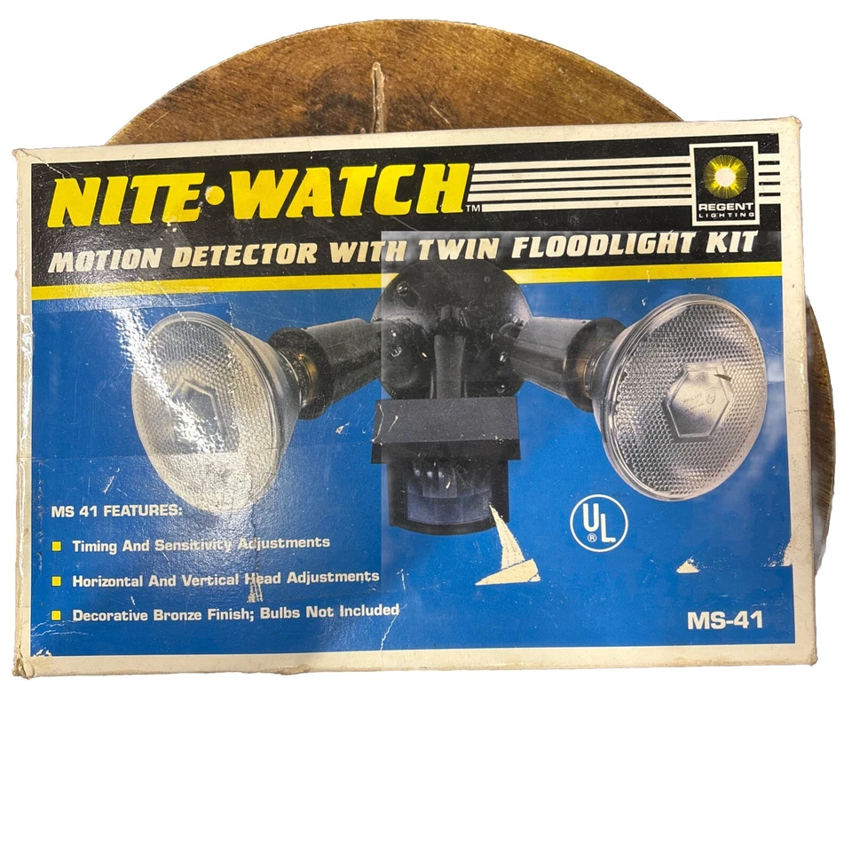 Regent Lighting De Colección Reloj de Noche Detector de Movimiento Kit de Proyector Doble Nos En Caja Foto 1 de 4