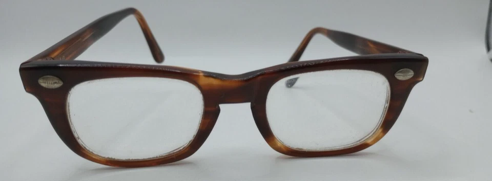 Gafas recetadas vintage American Optical marrón AO 42 20 marco 5 1/2 Foto 1 de 4