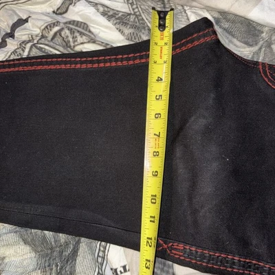 Pantalones de mezclilla Rock Revival 34/32 negros y rojos para hombre Foto 1 de 4