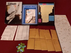 Avalon Hill Luftwaffe WWII Aerial Combat Military War Game 1971 Bookcase Read - Picture 1 of 19