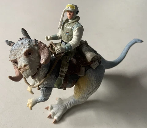 1997 Star Wars POTF 3.75" Hoth Luke Skywalker & Tauntaun Figures Cover