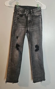 ❤️Joe's Jean Size 8 Distressed Cut-off 🩷 - Picture 1 of 11