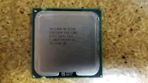 Intel Pentium Dual-Core E5300 SLGTL LGA 775 Processor - Picture 1 of 2