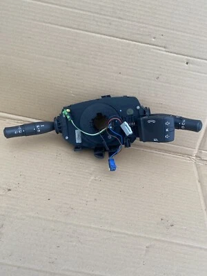 LIMPIAPARABRISAS RENAULT MEGANE MK2 INDICADOR TALLO UNIDAD CALAMAR 2007 MODELO 82002164500 Foto 1 de 4