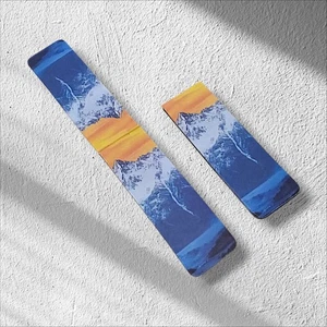 Non Text Magnetic Bookmark, Foldable, Double Sided Multicolor Nature/Scenery. - Picture 1 of 8