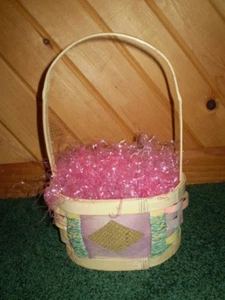 Wicker Reed Easter Basket Pink Purple Decorative - Bunny Rabbit Chick Eggs - Picture 1 of 1