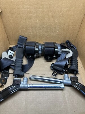 Kia Sorento 2016-2020 retractor de cinturón de seguridad izquierdo derecho del lado del pasajero negro Foto 1 de 4