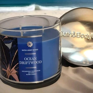 2 OCEAN DRIFTWOOD 3-Wick Scented Candle 14.5oz Flower Motif LOT of x2 - Picture 1 of 10