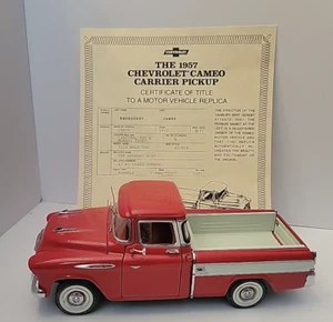 Danbury Mint 1:24 1957 Chevy Cameo Carrier Pickup Red Ivory MUST READ - Bild 1 von 8