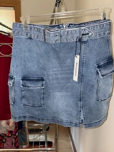 Juicy Couture Denim Cargo Skirt Size 12/31 NWT - Picture 1 of 3