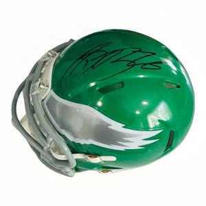 Saquon Barkley Signed Helmut Mini Eagles Saquon Barkley Autographed Mini Helmet - Picture 1 of 7
