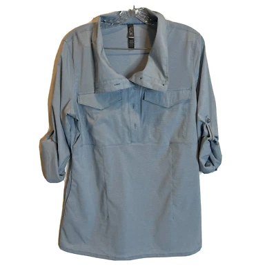 Camisa feminina Mountain Hard Wear listrada média fina botão completo aba rolo - Imagem 1 de 4