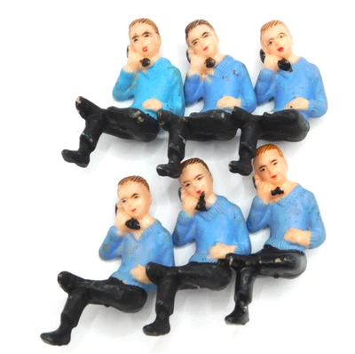 Toppers para pasteles Wilton Teenage Boys on Phones de colección ~ 6 TEENYBOPPER azules Foto 1 de 3