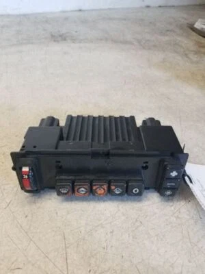 1989 Mercedes-Benz 560SEL - Temperature Control - 1268300885 - R317780 - Image 1 of 4