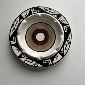 Cenicero de cerámica de arte tribal navajo vintage firmado 7" - Imagen 1 de 7