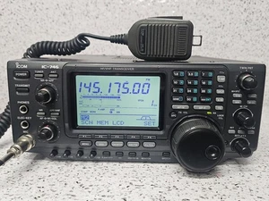 ICOM IC-746 》HF/VHF TRANSCEIVER 》ALL MODE 》HAM RADIO - Bild 1 von 8
