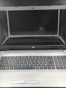 HP Notebook 15-af101no - AMD A8 8GB RAM No SSD Cosmetic Wear - Picture 1 of 11