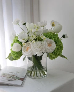 Chasmile Artificial Flower Arrangement in Glass Vase with Realistic Fixed Water - Picture 1 of 12