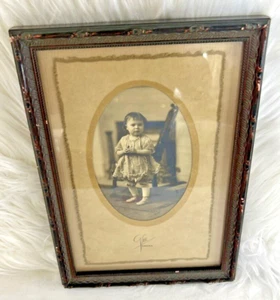 Vintage Photo in Wood Picture Frame 11"x7.5", Pre-Owned - Picture 1 of 3